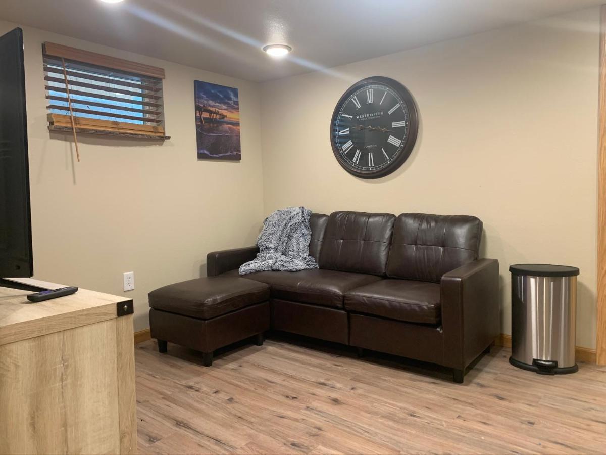 Dillon Ave Homes Τσεγιέν Δωμάτιο φωτογραφία