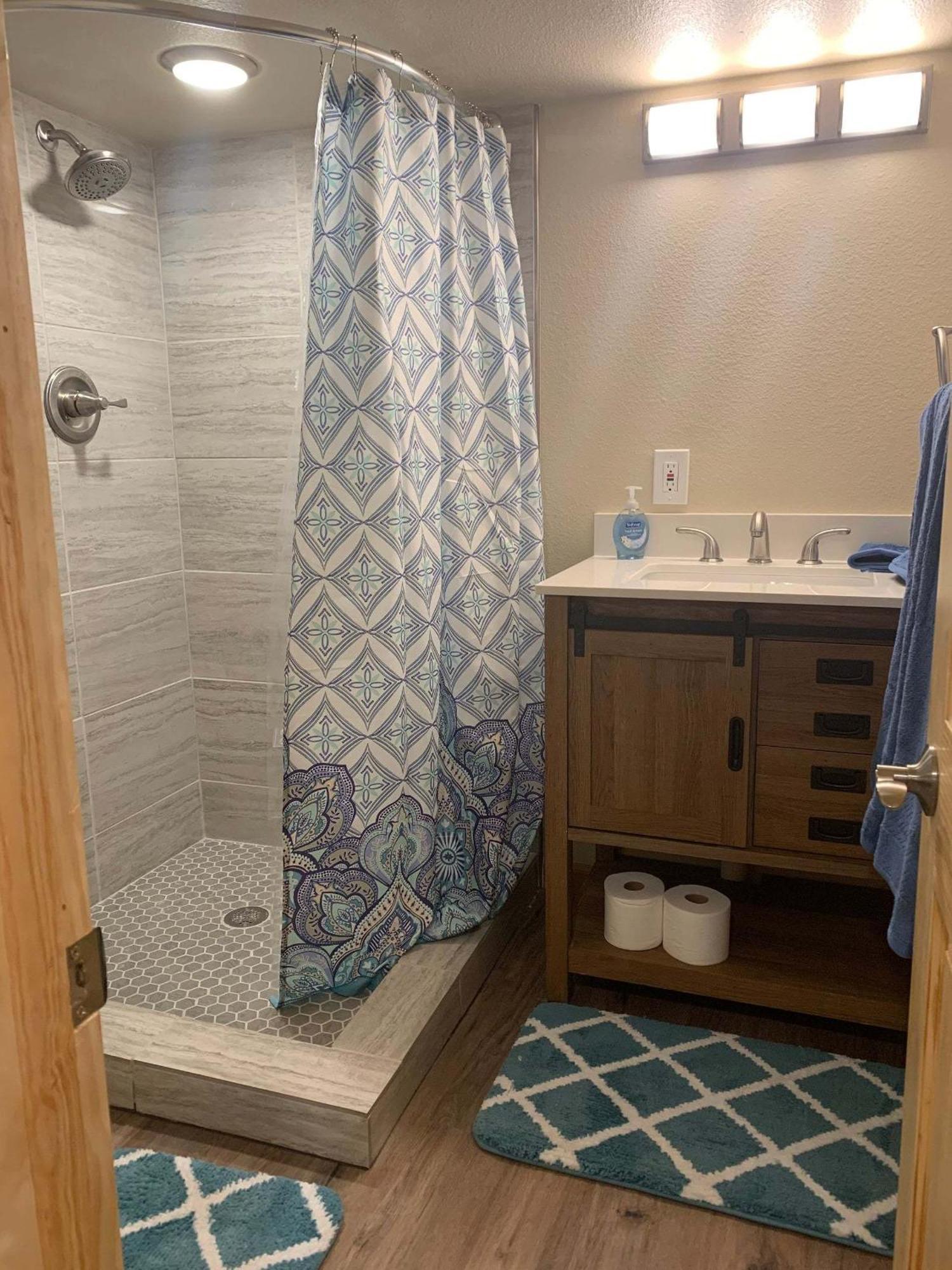 Dillon Ave Homes Τσεγιέν Δωμάτιο φωτογραφία